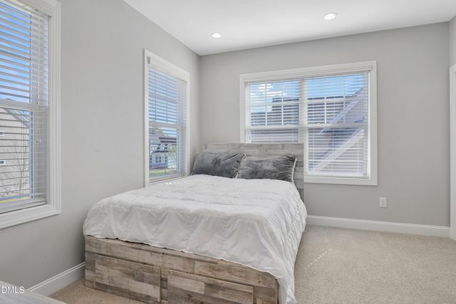 4608 Sunset Fairways Drive, Apex, NC 27539