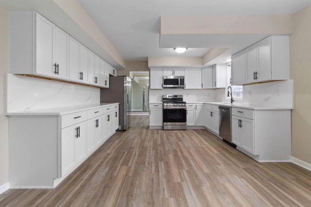 8501 Taney Street, Merrillville, IN 46410