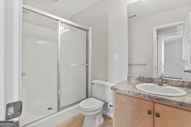 135 Lake Victoria Drive, Kingsland, GA 31548