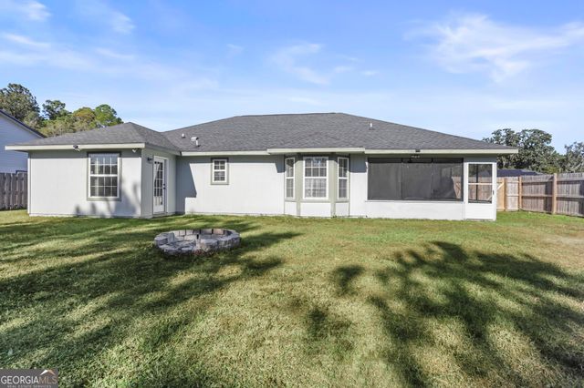 135 Lake Victoria Drive, Kingsland, GA 31548