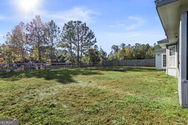 135 Lake Victoria Drive, Kingsland, GA 31548