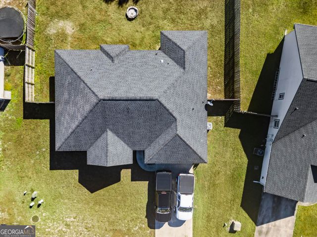 135 Lake Victoria Drive, Kingsland, GA 31548