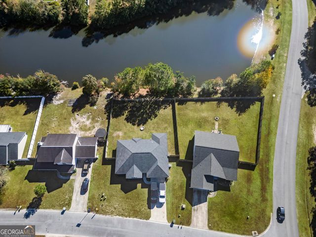 135 Lake Victoria Drive, Kingsland, GA 31548