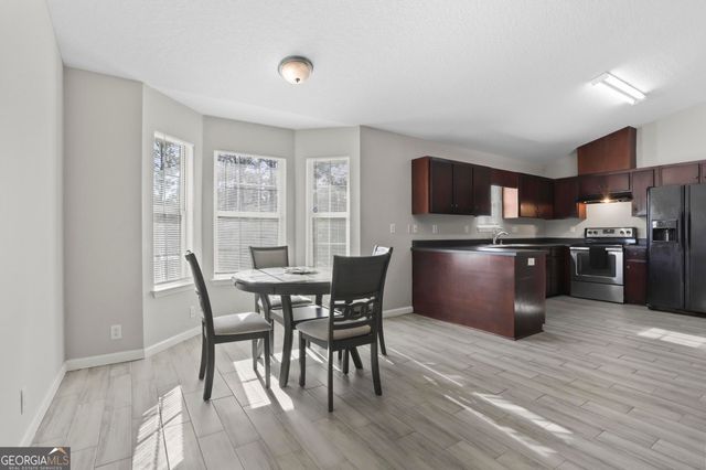 135 Lake Victoria Drive, Kingsland, GA 31548