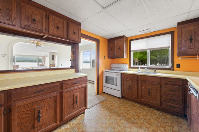 998 West Shore Road, Bristol, NH 03222