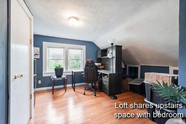 9510 S Snow Road, Bloomington, IN 47403