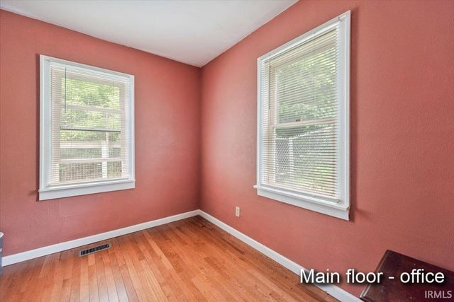 9510 S Snow Road, Bloomington, IN 47403