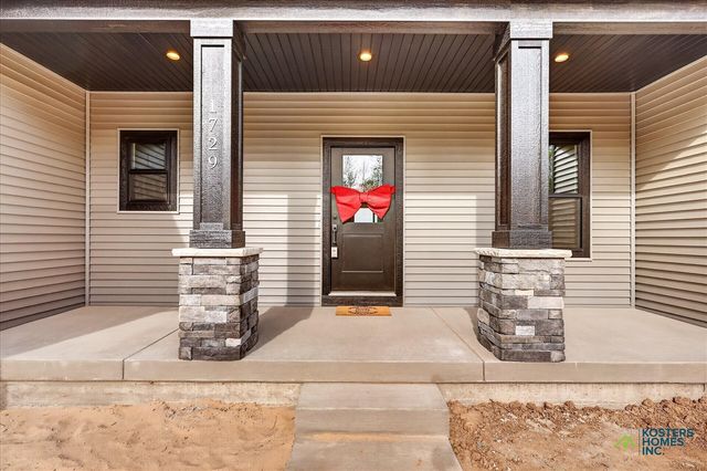 1729 Blaketon Drive, Grand Rapids, MI 49534