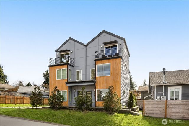 1407 N 103rd Street, Seattle, WA 98133