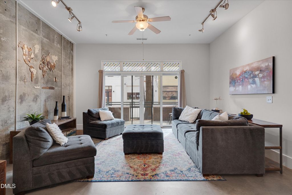 444 S Blount Street 120, Raleigh, NC 27601