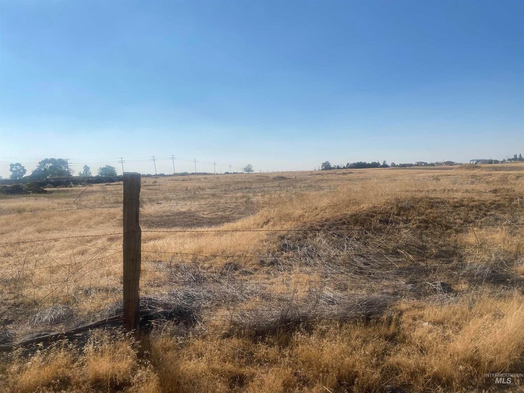 95 S 225 E, Shoshone, ID 83352 photo 3