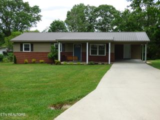150 Dillon St, Crossville, TN 38555