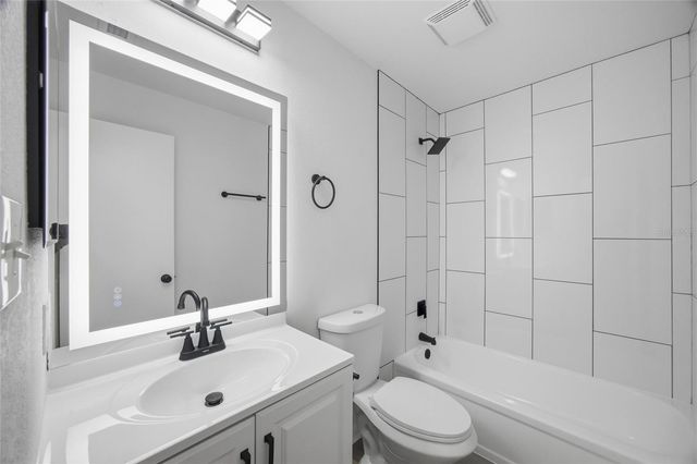 1812 E 99TH AVENUE, Tampa, FL 33612