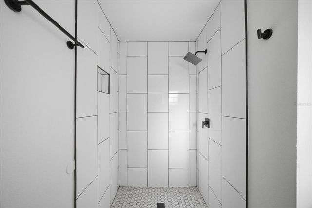 1812 E 99TH AVENUE, Tampa, FL 33612