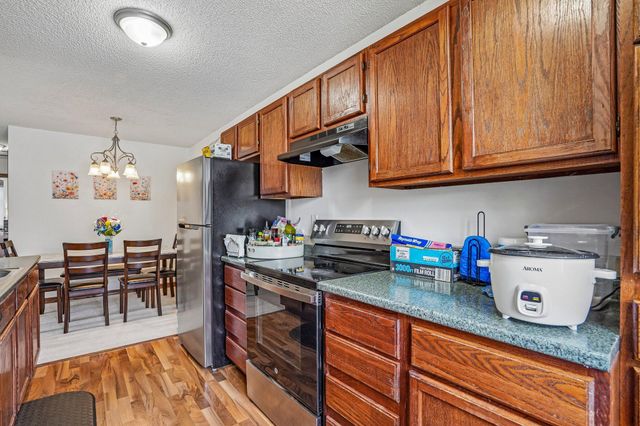 6627 84th Court N, Brooklyn Park, MN 55445
