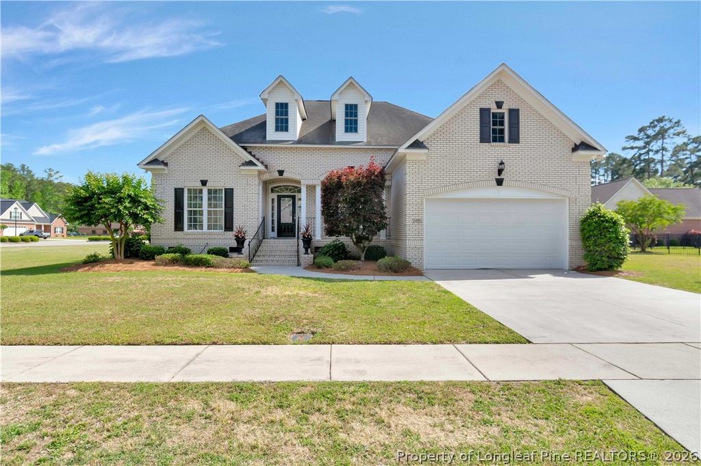 2115 Wyndam Boulevard, Lumberton, NC 28358 — photo 2