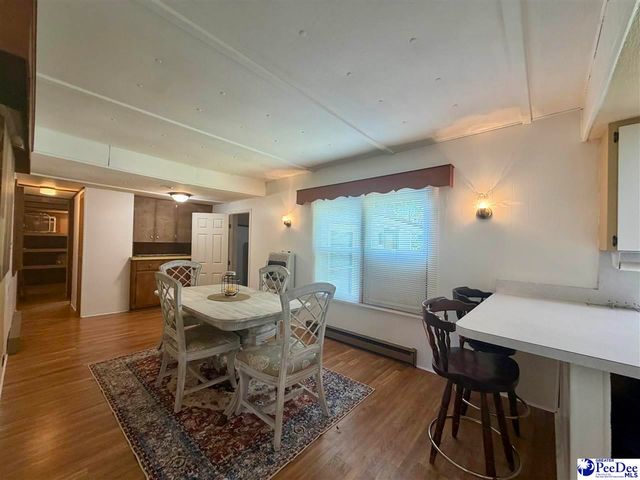 208 E 6th Avenue, Lake View, SC 29563
