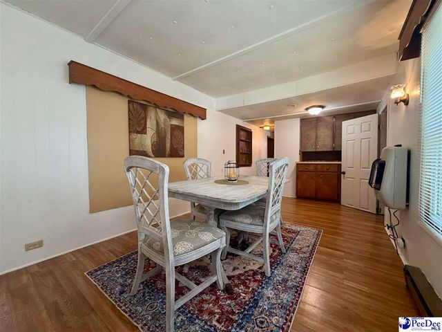 208 E 6th Avenue, Lake View, SC 29563