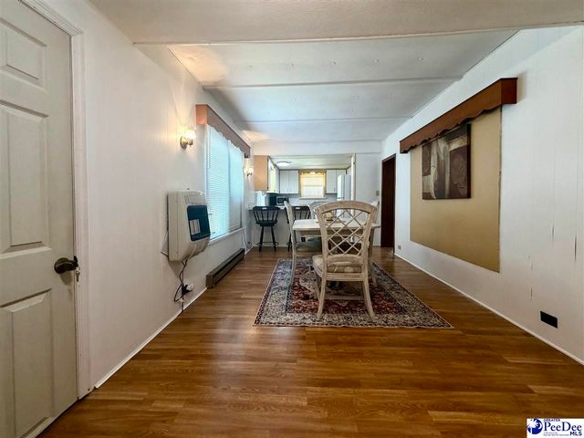 208 E 6th Avenue, Lake View, SC 29563