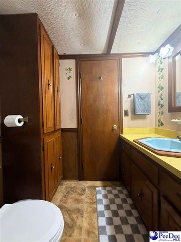 208 E 6th Avenue, Lake View, SC 29563