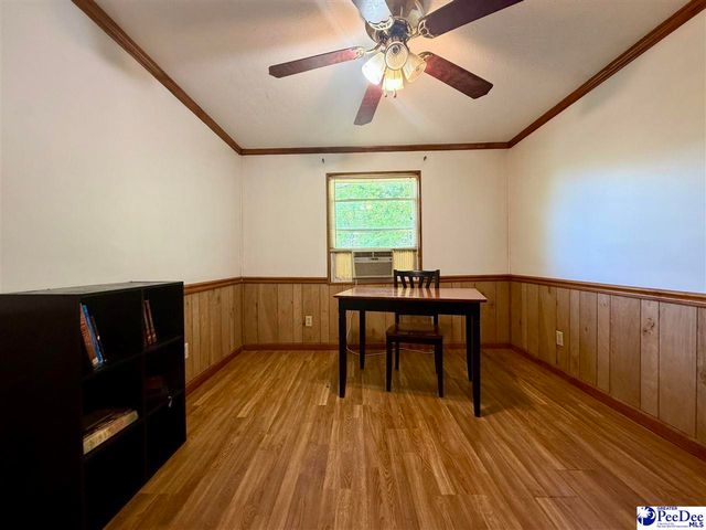 208 E 6th Avenue, Lake View, SC 29563