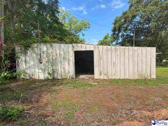 208 E 6th Avenue, Lake View, SC 29563