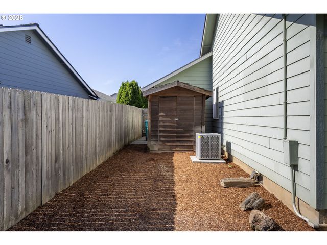 13617 Ne 6TH Ct, Vancouver, WA 98685