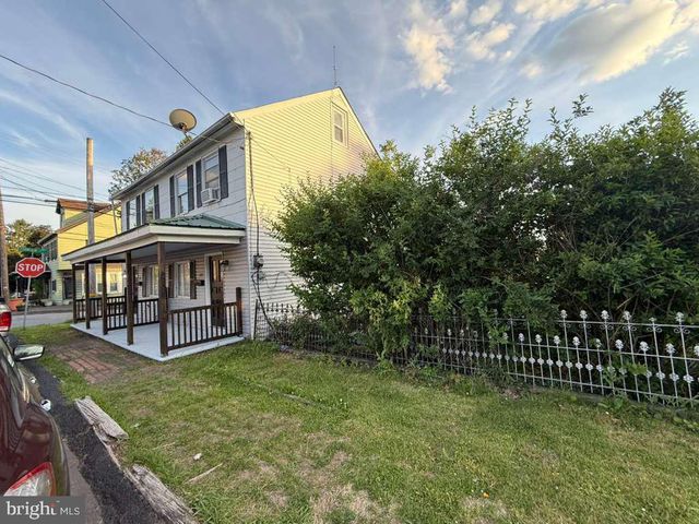 329-331 CATHRINE ST, Ashland, PA 17921