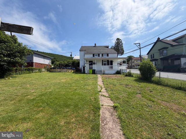 329-331 CATHRINE ST, Ashland, PA 17921