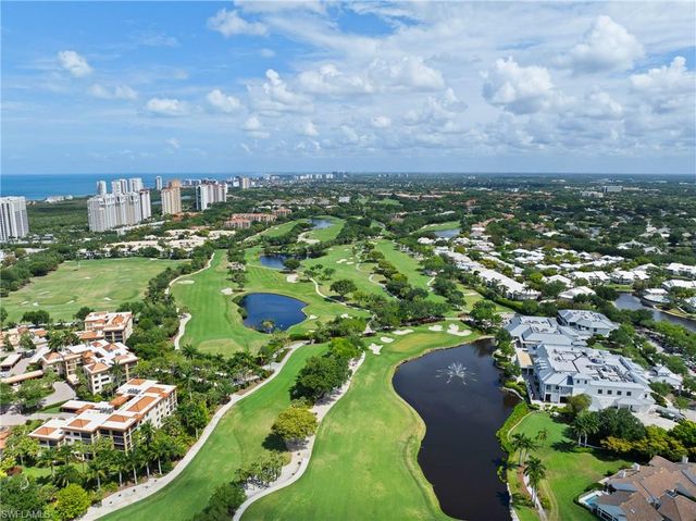 818 Tanbark DR 204, Naples, FL 34108