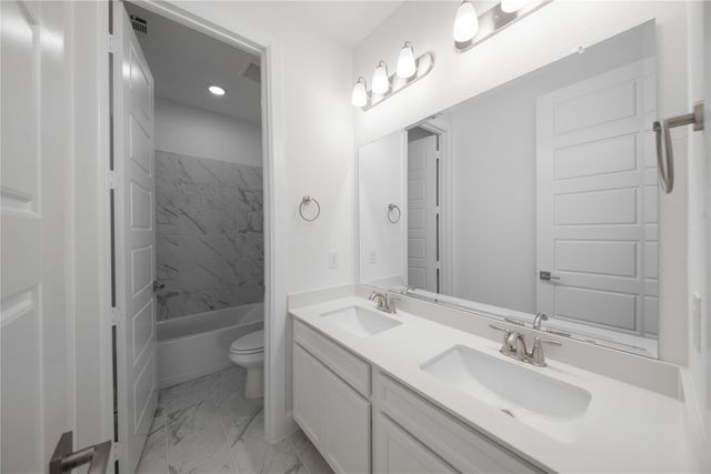 620 Schooner Court, Heath, TX 75032