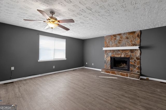 5804 Macedin Drive, Douglasville, GA 30135