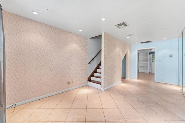 1839 Bethlehem Street, Houston, TX 77018