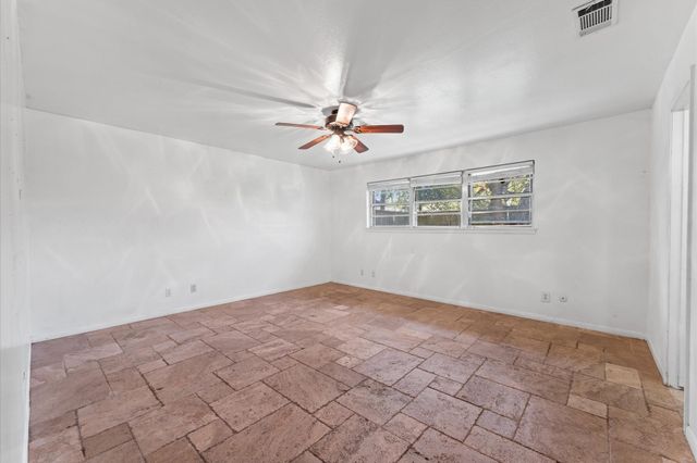 1839 Bethlehem Street, Houston, TX 77018