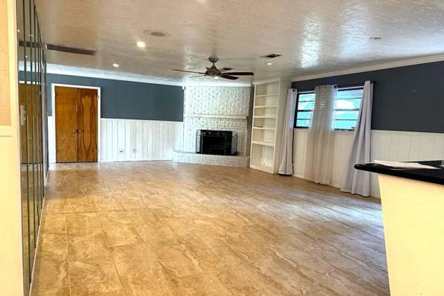 1839 Bethlehem Street, Houston, TX 77018