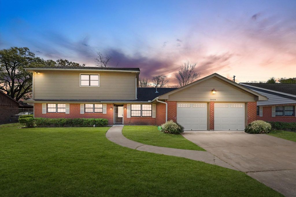 1839 Bethlehem Street, Houston, TX 77018