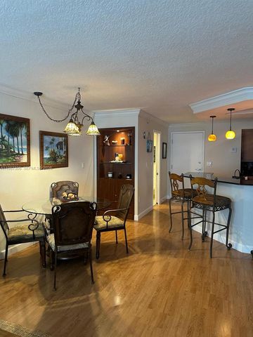 6917 Collins Ave 812, Miami Beach, FL 33141