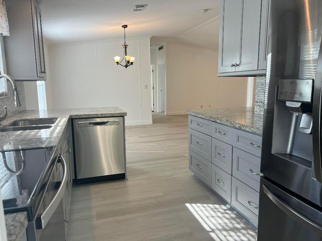 6761 NW 45th Avenue, Coconut Creek, FL 33073