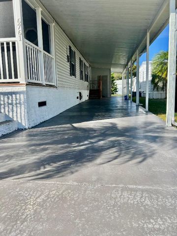 6761 NW 45th Avenue, Coconut Creek, FL 33073