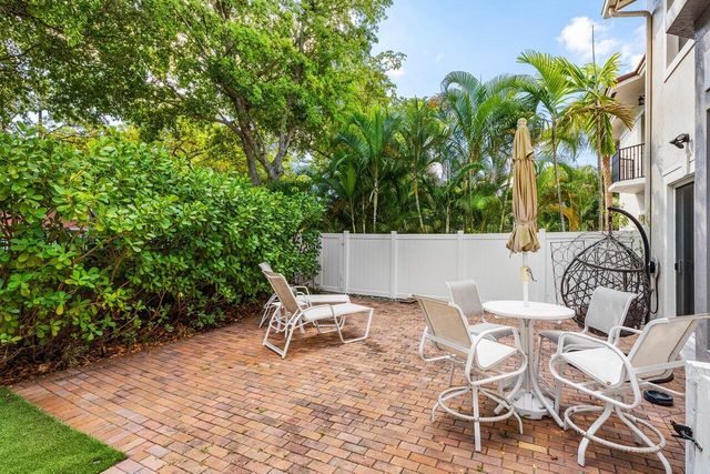 1875 Highland Grove Drive, Delray Beach, FL 33445