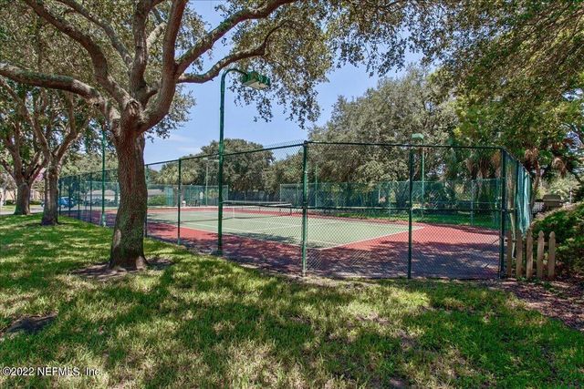 27 ARBOR CLUB Drive 209, Ponte Vedra Beach, FL 32082