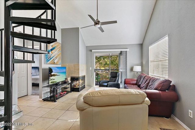 27 ARBOR CLUB Drive 209, Ponte Vedra Beach, FL 32082