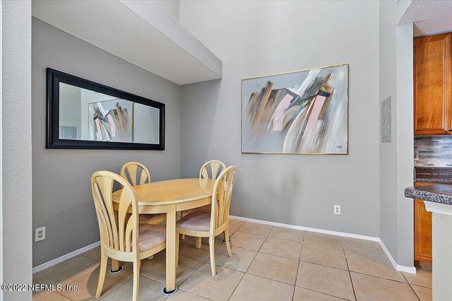 27 ARBOR CLUB Drive 209, Ponte Vedra Beach, FL 32082