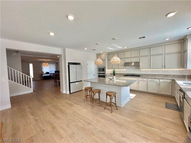 7139 Grace Estate Avenue, Las Vegas, NV 89113