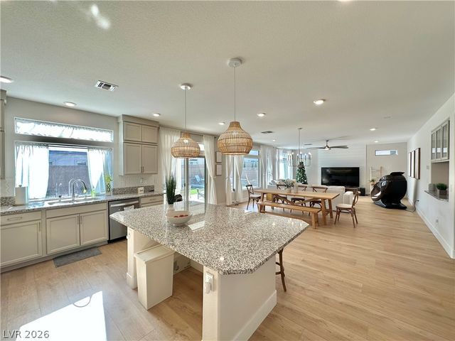 7139 Grace Estate Avenue, Las Vegas, NV 89113