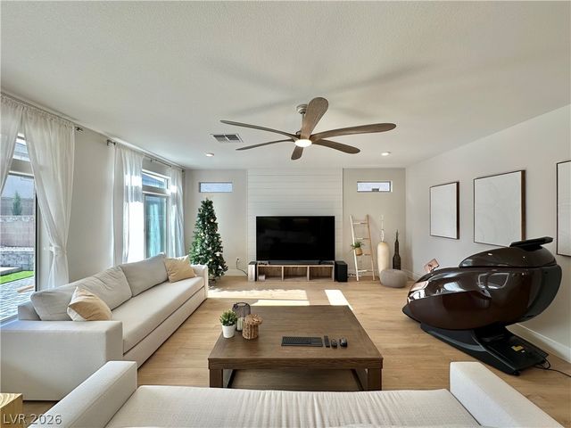 7139 Grace Estate Avenue, Las Vegas, NV 89113