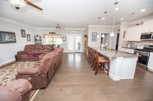 921 Deepwood Court, Boiling Springs, SC 29316
