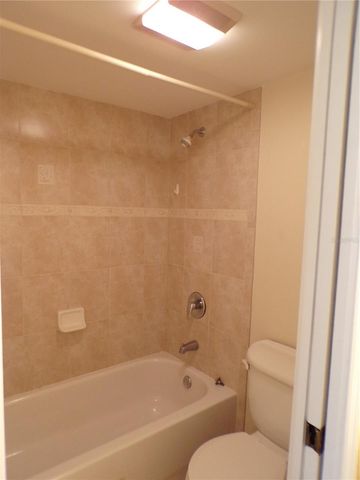 150 HARBORSIDE AVENUE 133, Punta Gorda, FL 33950