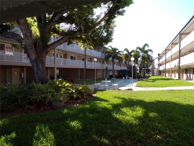 150 HARBORSIDE AVENUE 133, Punta Gorda, FL 33950