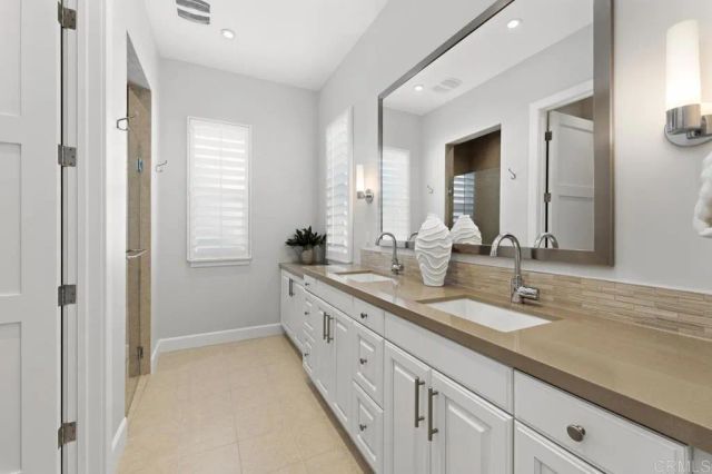 2323 Ocean Street, Carlsbad, CA 92008